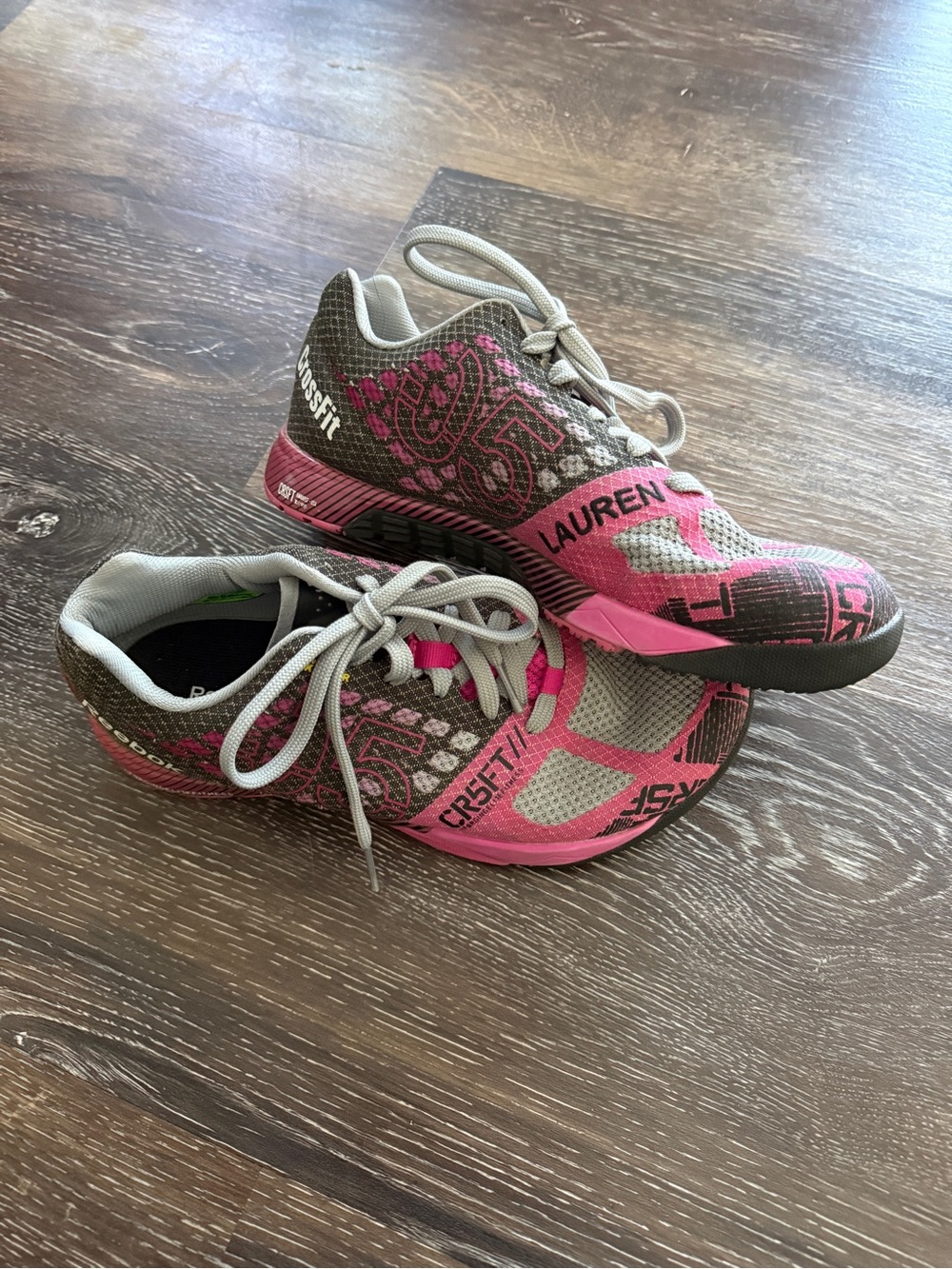 Reebok Women's CrossFit Nano 5s Gray & Pink CrossFit Training Sneakers